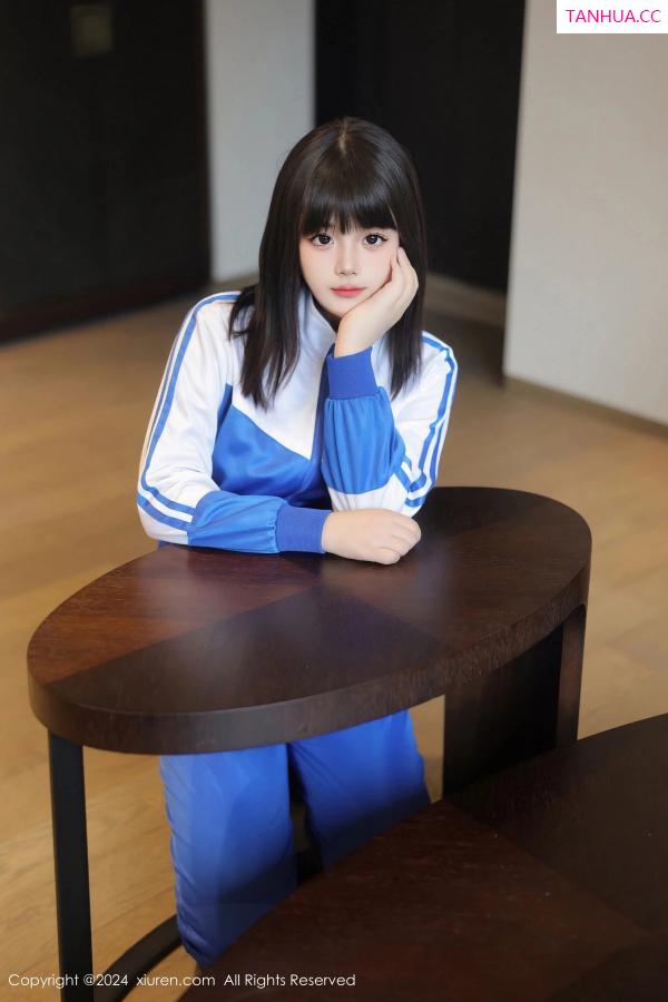   [XiuRen]高清写真图 2024.06.04 No.8648 徐若兮 美臀性感第6张图片